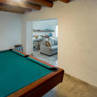 36 game area casa mirador