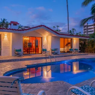 36 patio casa bugambilia