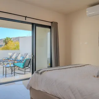 37 casa de monedas bedroom