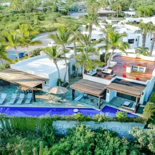 37 exterior casa margaritas