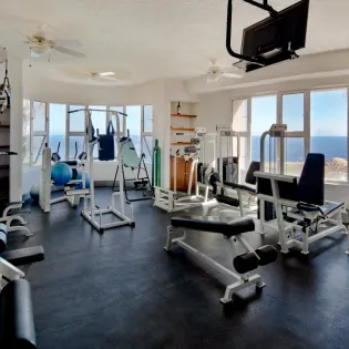 37 gym casa mirador