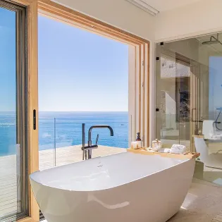 37 villa lazul bathroom1