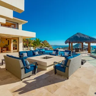 38 exterior villa penasco