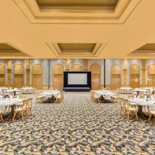 38 hall grand fiesta americana los cabos