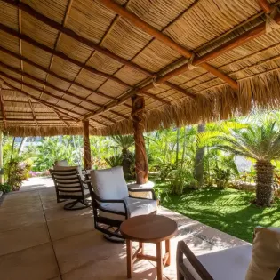 38 sitting area villa las rocas