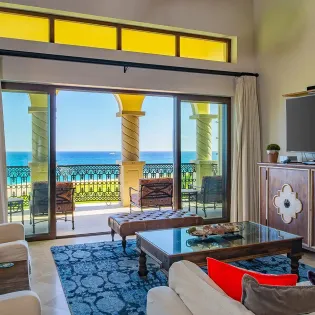 38 villa golondrina living