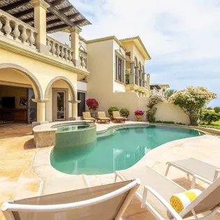 38 villa mariposa poolsidepatio