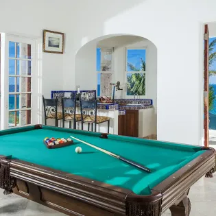 38 villa paraiso billard