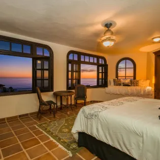 39 bedroom 5 hacienda edith