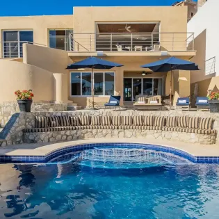4 exterior casa angel