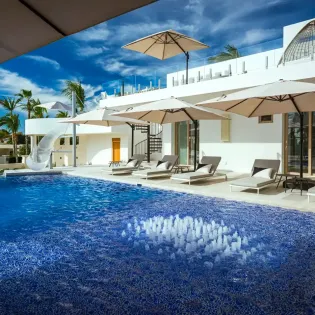 4 exterior casa aqua blanca