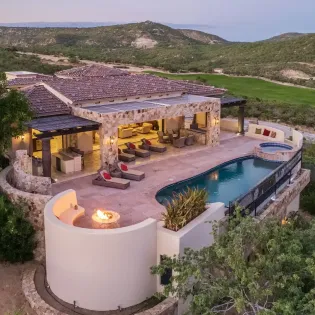 4 exterior casa kay