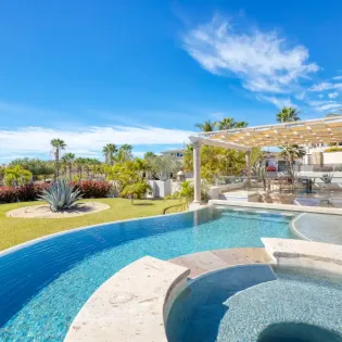4 exterior casa micana