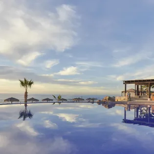 4 exterior grand fiesta americana los cabos