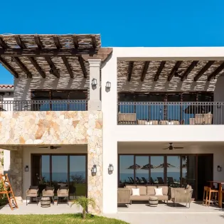 4 exterior live aqua private residences