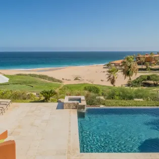 4 exterior villa cortez