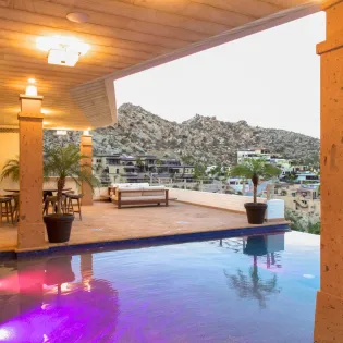 4 exterior villa jade de law