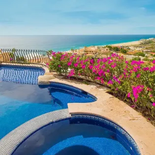 4 exterior villa las flores