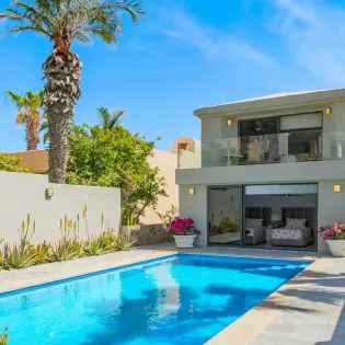 4 exterior villa nazar