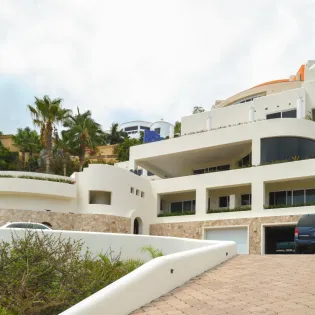 4 exterior villa perla