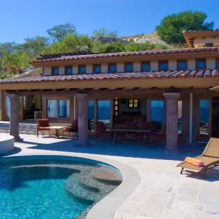 4 exterior villa vista del mar