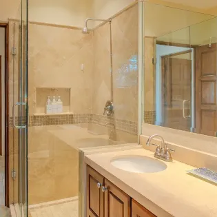 40 casa margarita 2025 bathroom