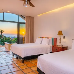 40 sunrise villa