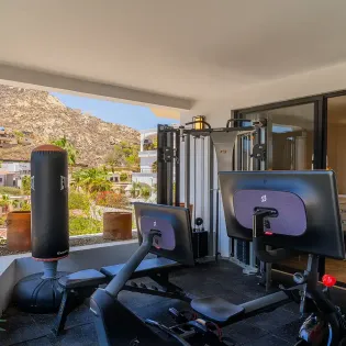 40casa by9 gym2
