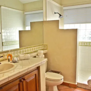 41 bathroom 4 casa tortuga