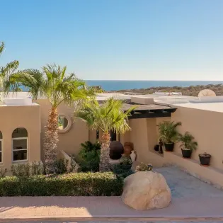 41 exterior casa angel
