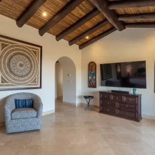 41 hallway casa corona