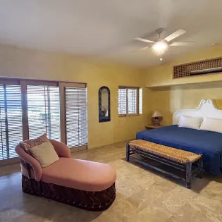 41 villa de la playa bedroom 3