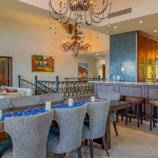 41 villa golondrina dining