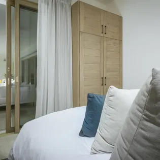 42 bedroom 2 casa aqua blanca