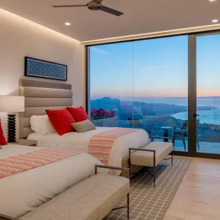 42 bedroom 2 villa aurora