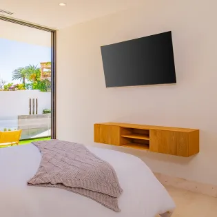 42 calimigos fourth suite 2