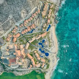 42 exterior grand fiesta americana los cabos