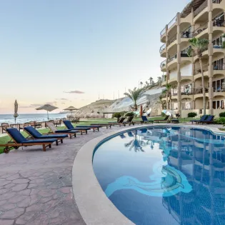 42 exterior las olas penthouse a501