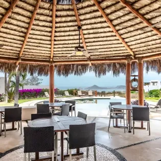 42 exterior villa sirena