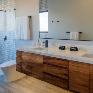 43 bathroom 5 villa chavez