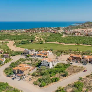 43 exterior villa bella vida