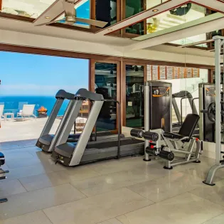 43 gym mantea casa cabo