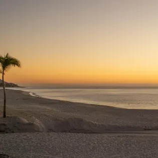 44 villa de la playa beach sunset