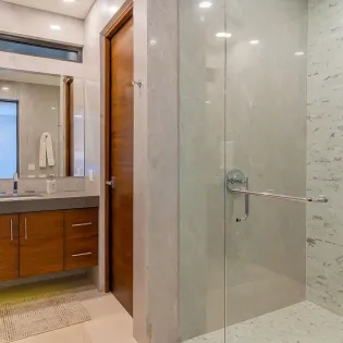 44.1casa keller bath