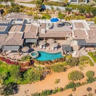45 exterior villa vista al mar