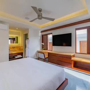 46 bedroom 1 mantea casa cabo