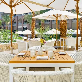 46 villa la valencia resort spa