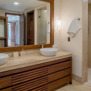 48 bathroom 6 villa saguaro