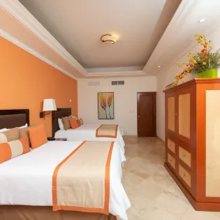 48 bedroom 4 playa grande eagles nest