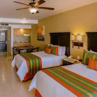 48 tesoro los cabos suite